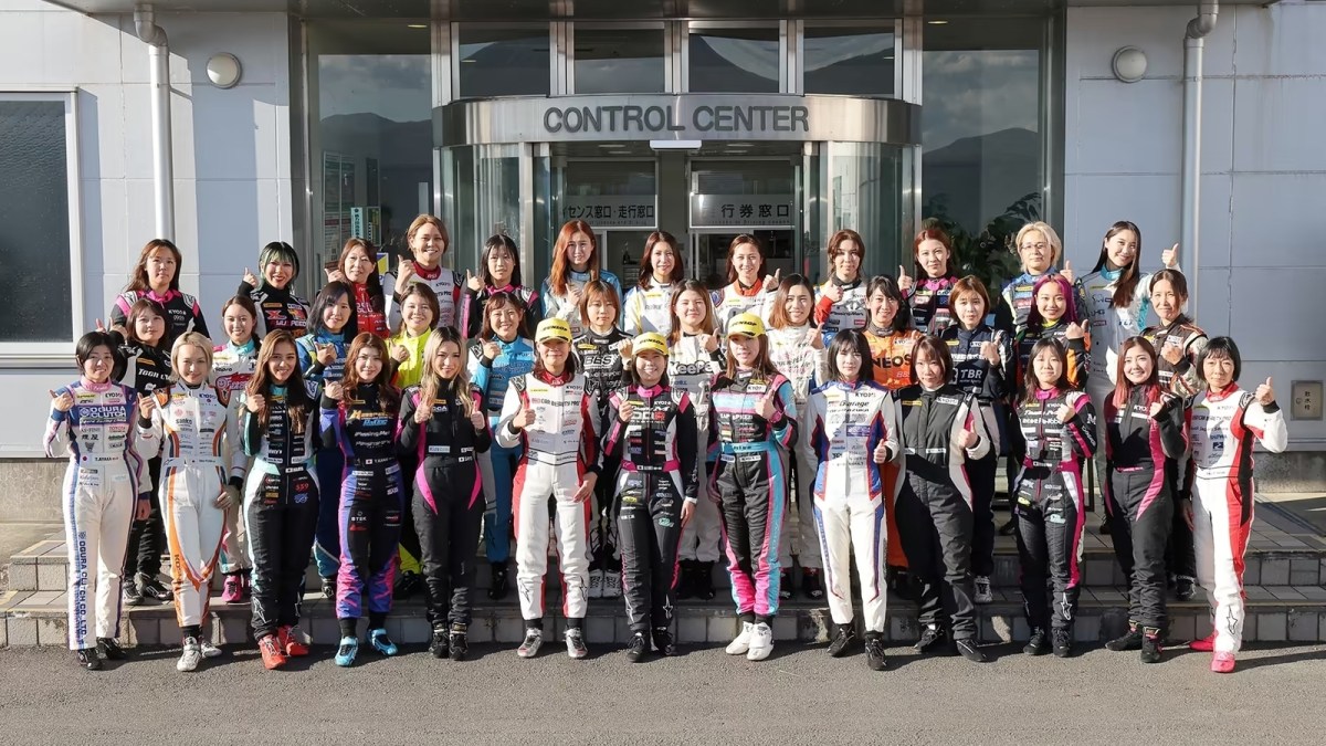 Kyojo Cup: la F1 Academy japonesa que se adueña del Monte&nbsp;Fuji