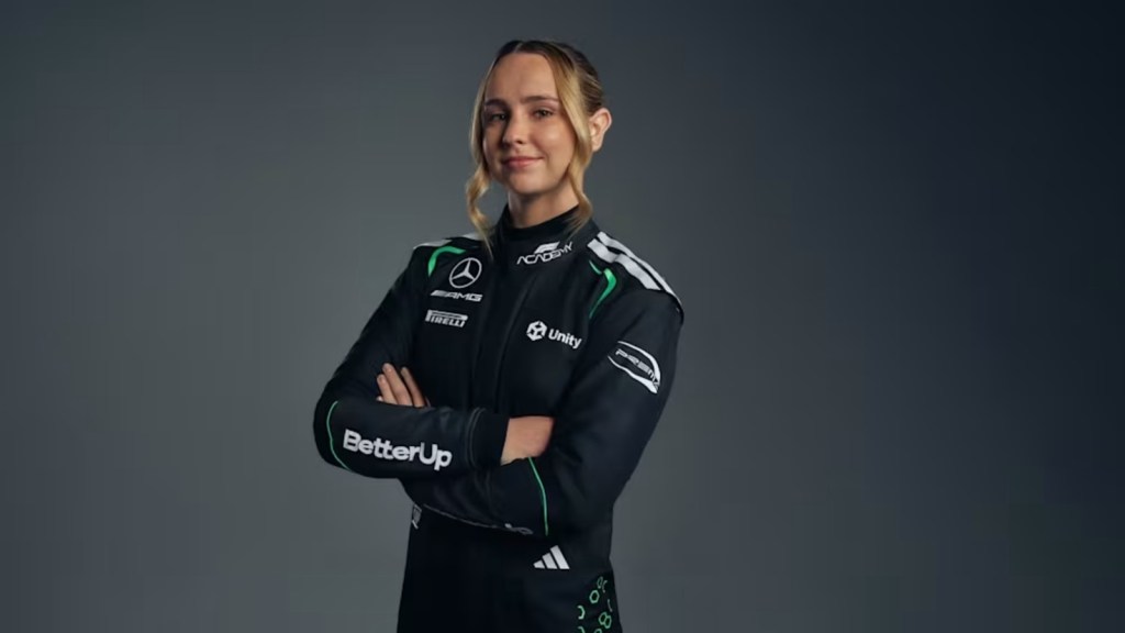 Payton Main vestida de Mercedes. Fuente: F1 Academy